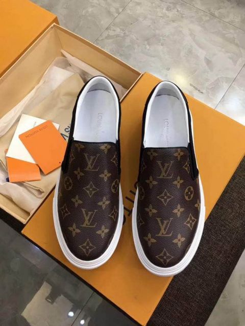 LV Men Causal Leather Sandals