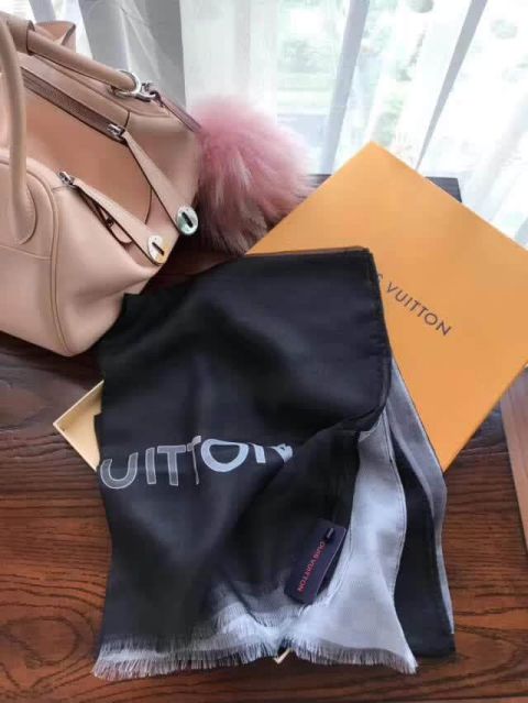 LV Silk Women Scarves