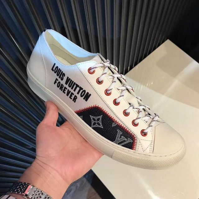 LV Monogram Canvas Men Sneakers