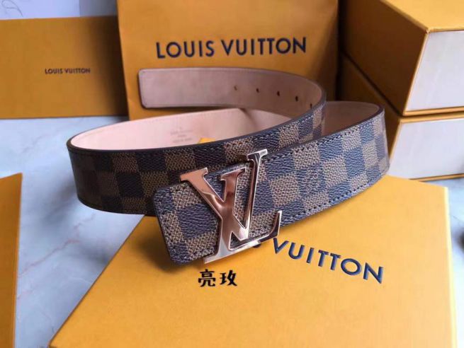 2018 LV Men Belts