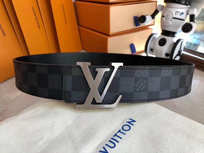 2018 LV Men Belts