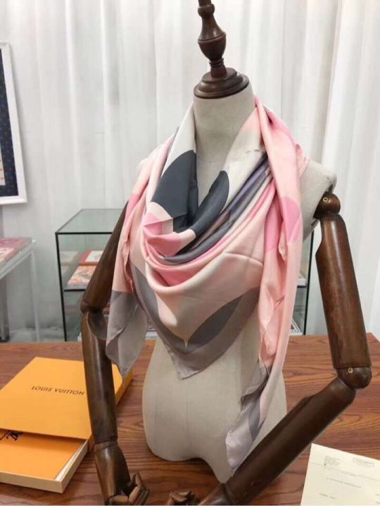 2018 LV Women Scarves