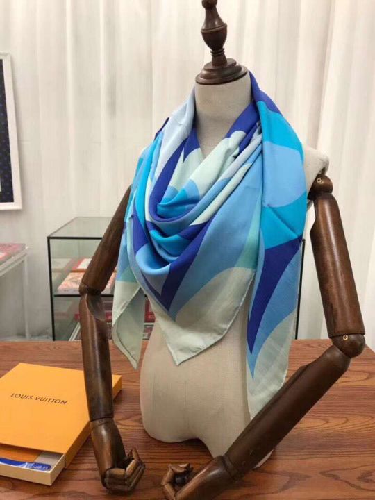 2018 LV Women Scarves