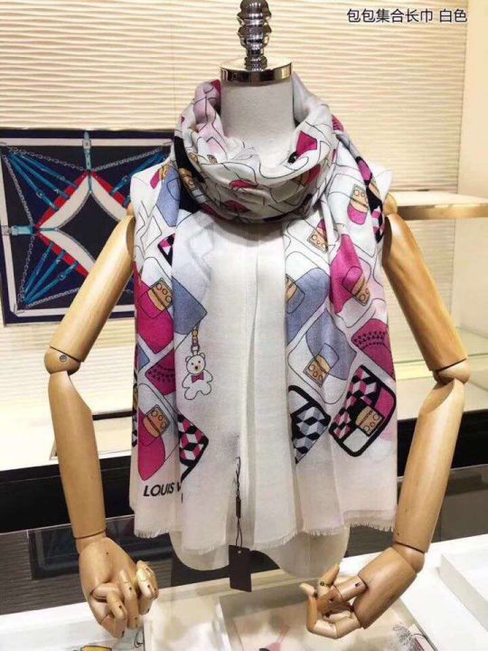 2018 LV Women Scarves