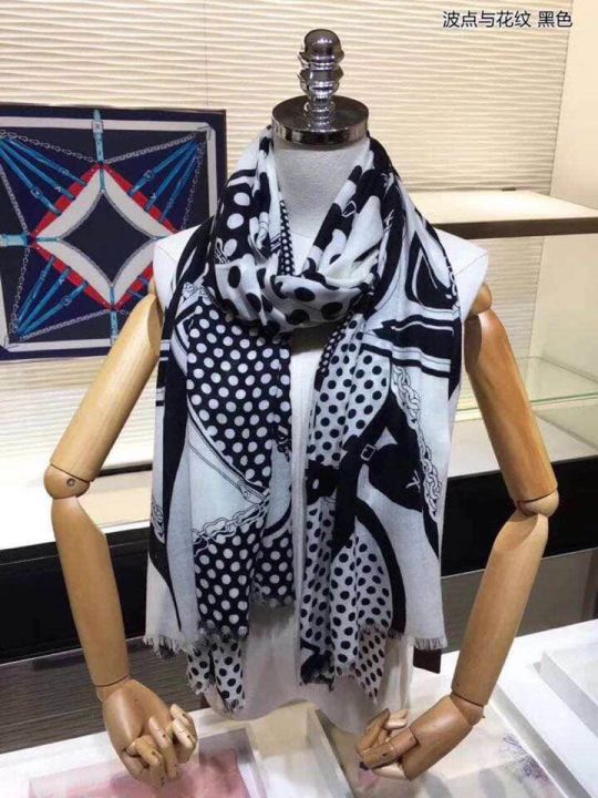 2018 LV Silk Women Scarves