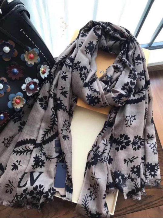 2018 LV 110*190cm Women Scarves