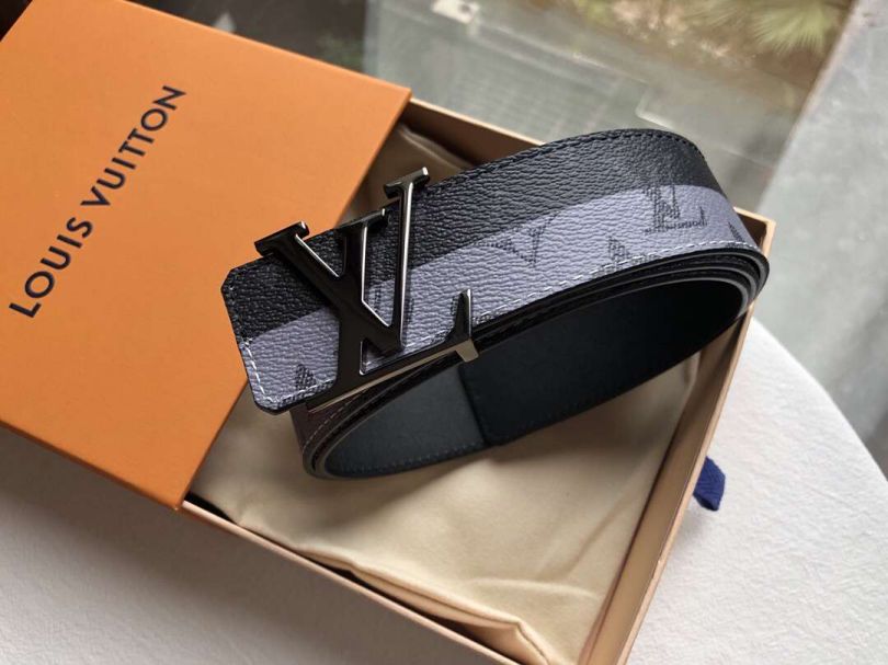 LV Limited EditionLV Initiales 40MM Men Belts