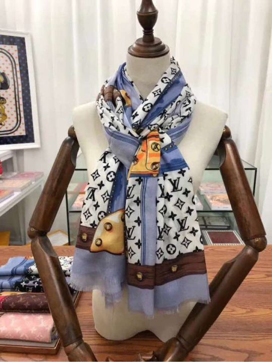 2018 LV Women Scarves