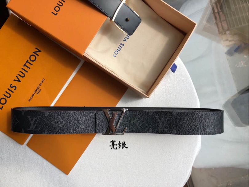 LV INITIALES Reversible 40mm M9043 Men Belts