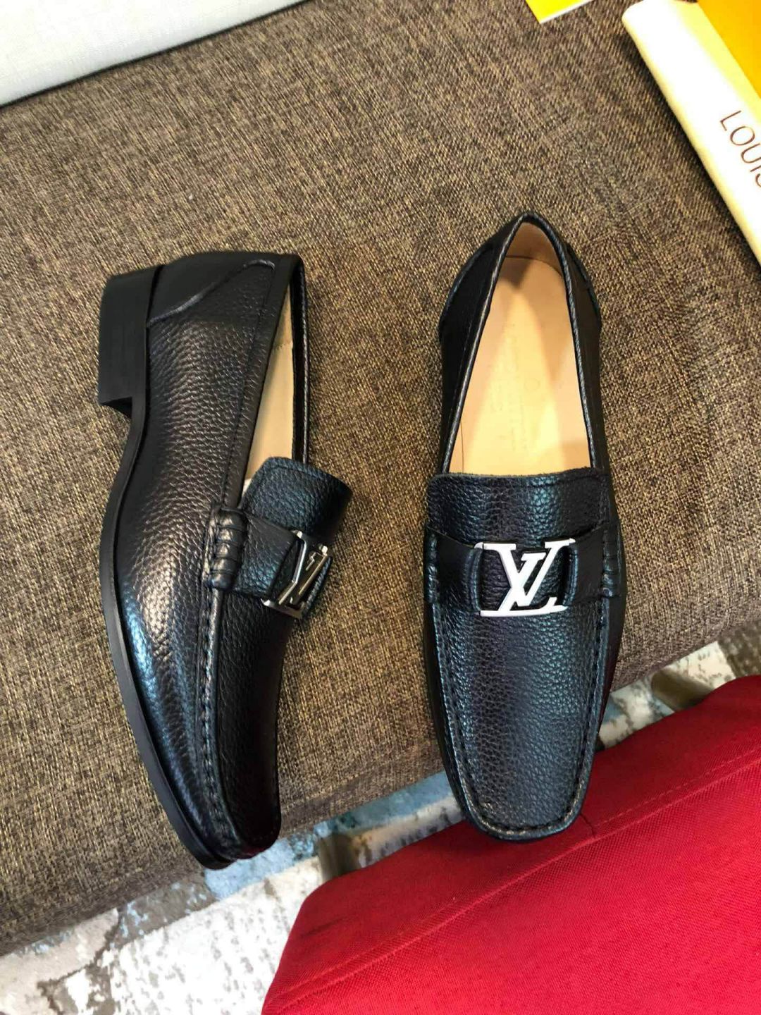 LV Loafers Men Driver Shoes