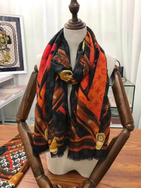 2018 LV Time Trunk Monogram Cashmere Women Scarves