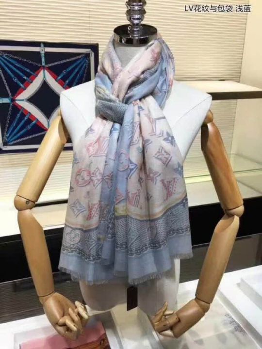 2018 LV Wild Women Scarves