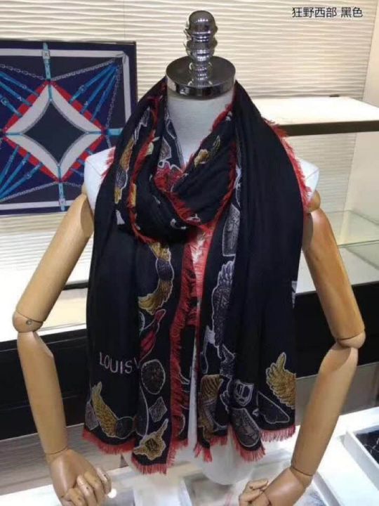 2018 LV Wild Women Scarves