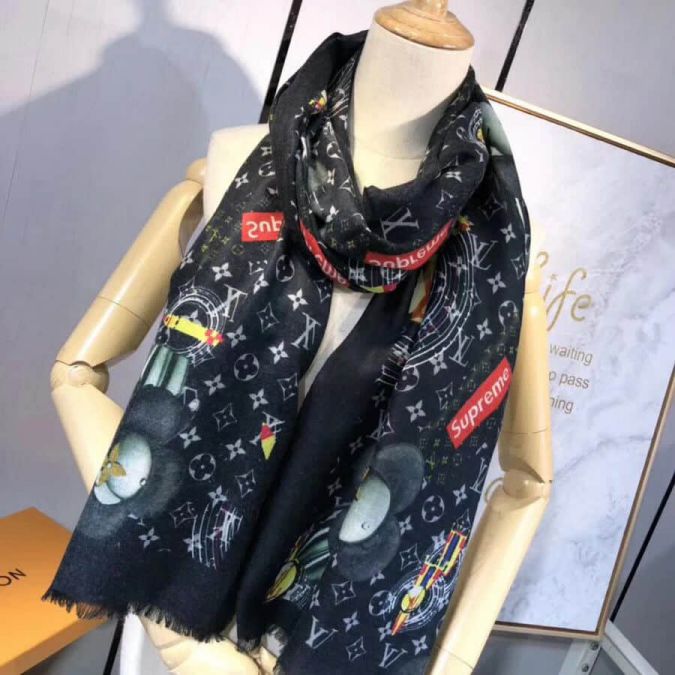 2018 LV x SUPREME Cashmere Women Scarves