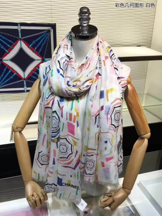 2018 LV List Women Scarves