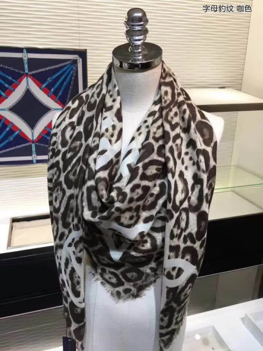 LV Leogram Confidential Square Women Scarves