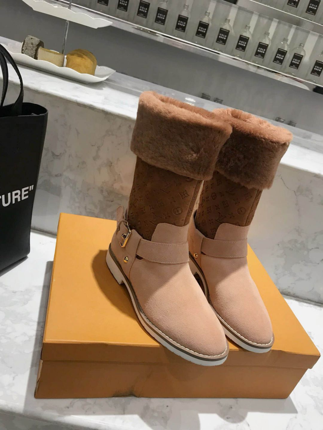 2018 LV Wool Boots Women Sandals