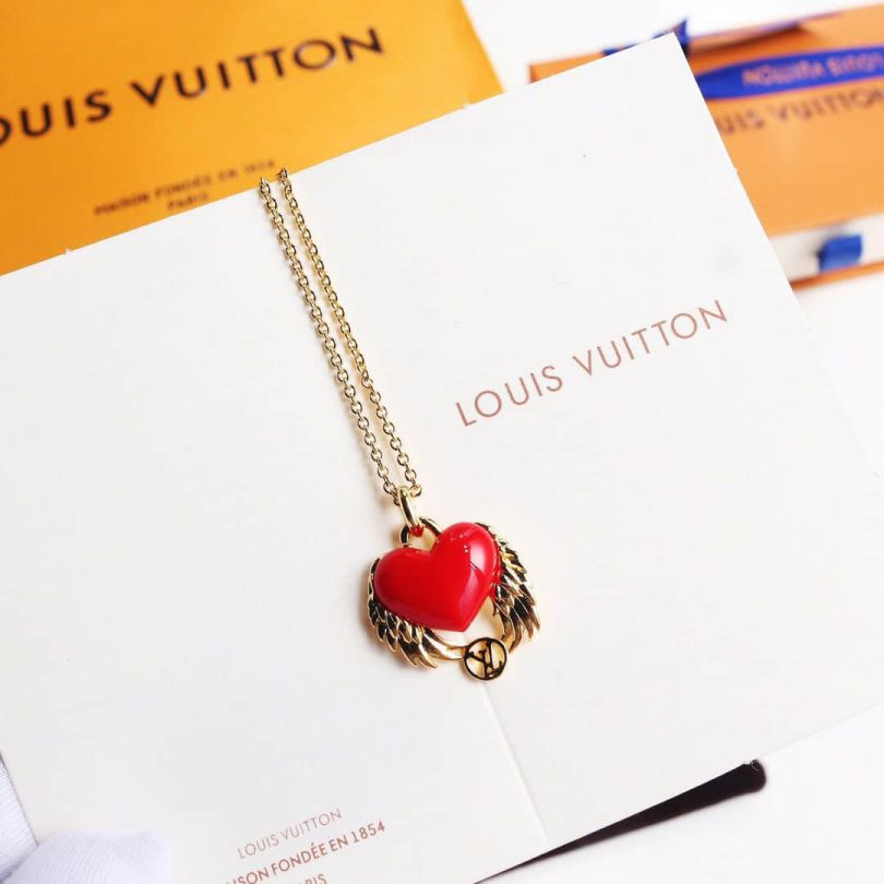 LV SAINT VAL Necklaces