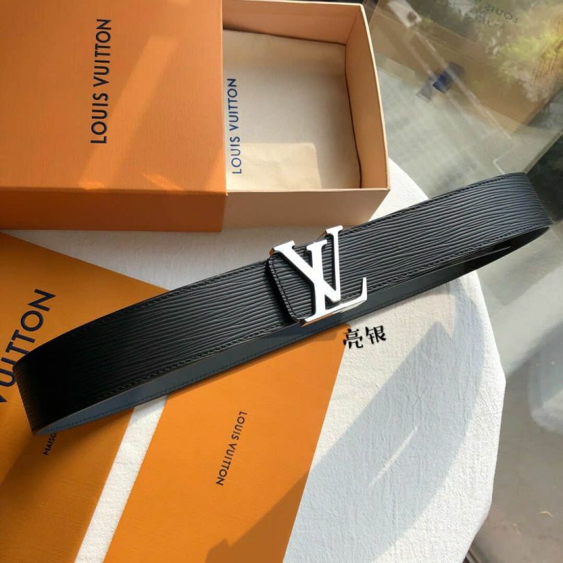 LV Initiales. 40mm Black Epi Men Belts