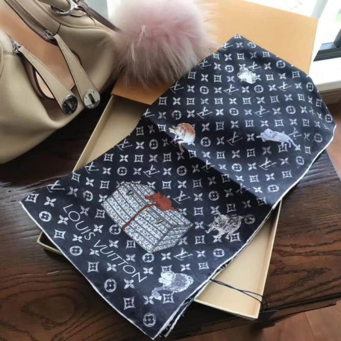 LV CATOGRAM Women Scarves