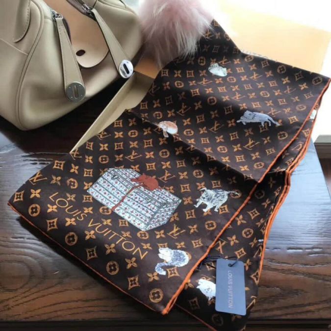 LV CATOGRAM Women Scarves