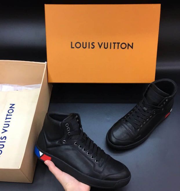 LV Men Leather Sneakers