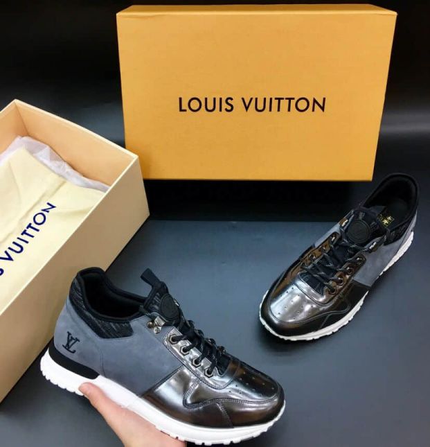 LV Embroidery RUN AWAY Men Sneakers