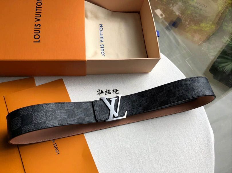 LV Metal Buckle Classic Men Belts