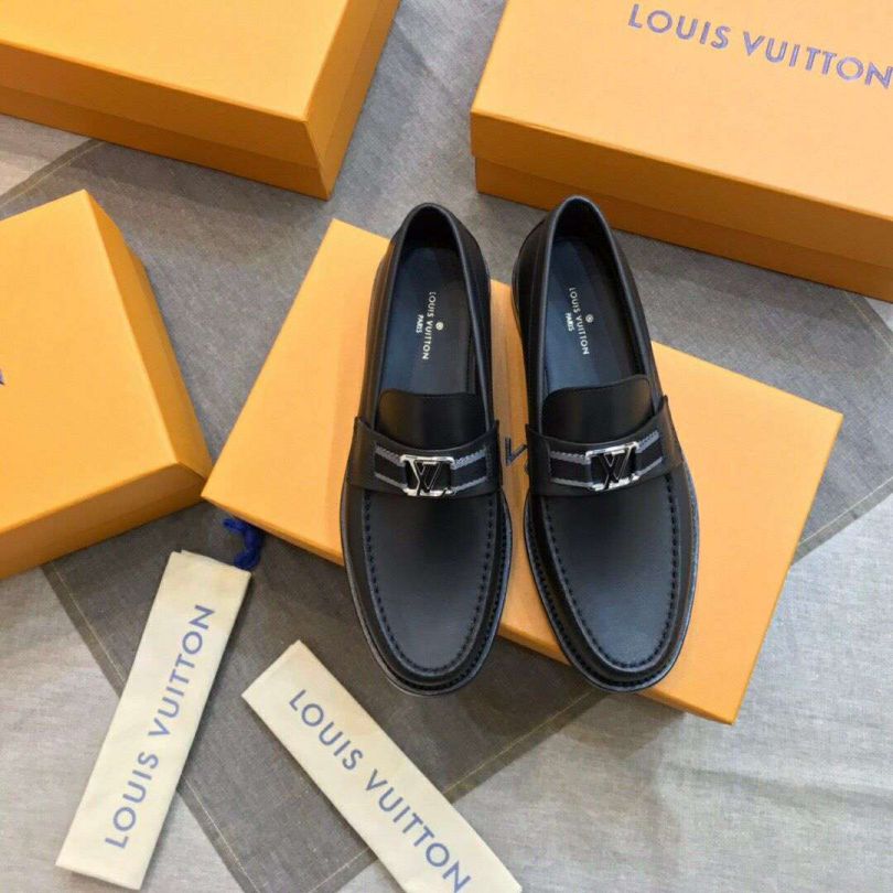 LV Black Leather Men Driver Shoes