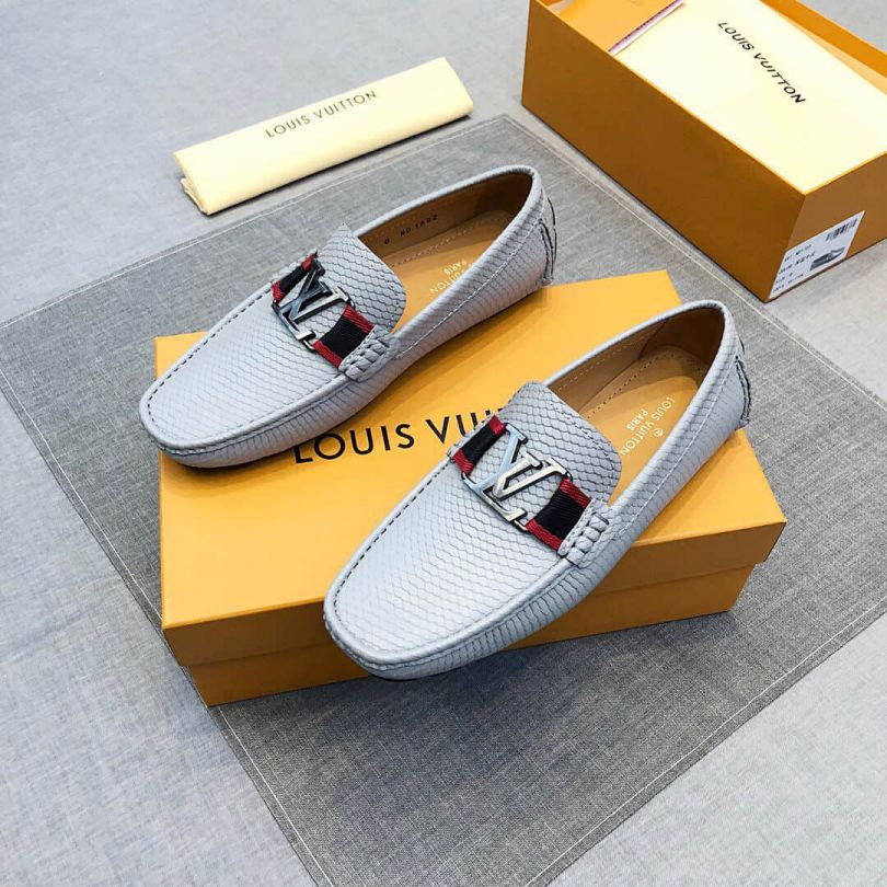 2019 LV Leather Apricot Men Loafers