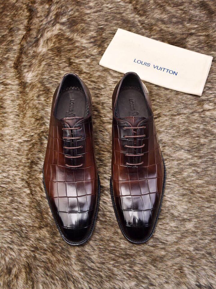 LV Men Leather Shoes