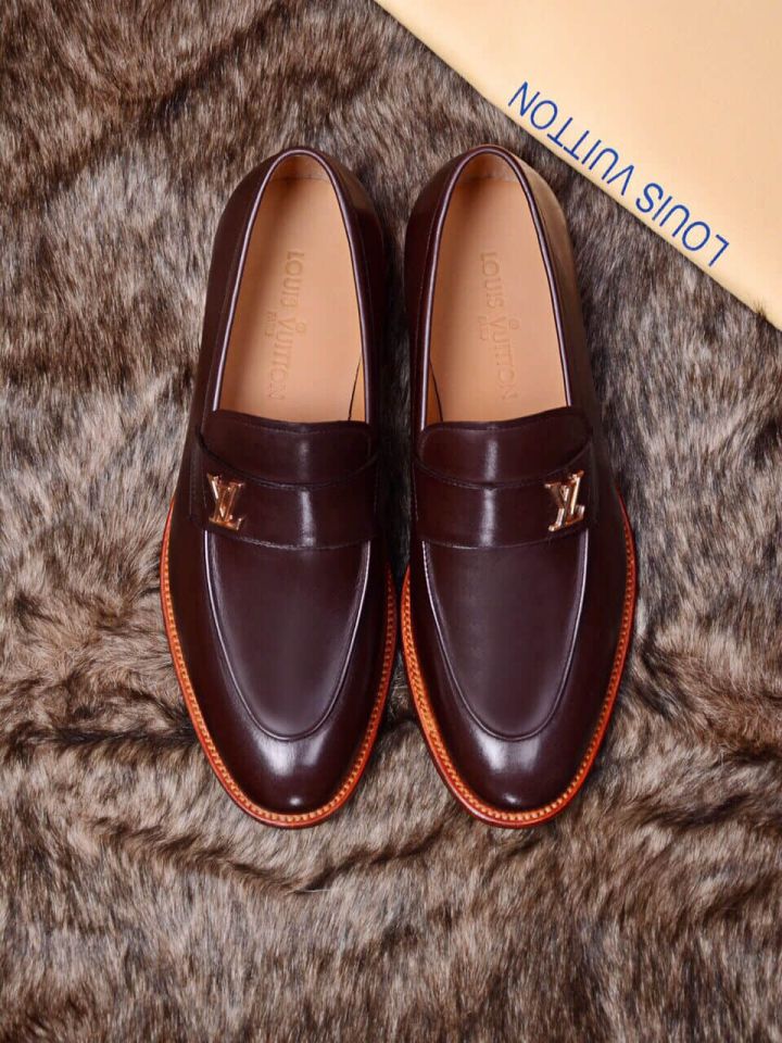 LV Men Leather Shoes