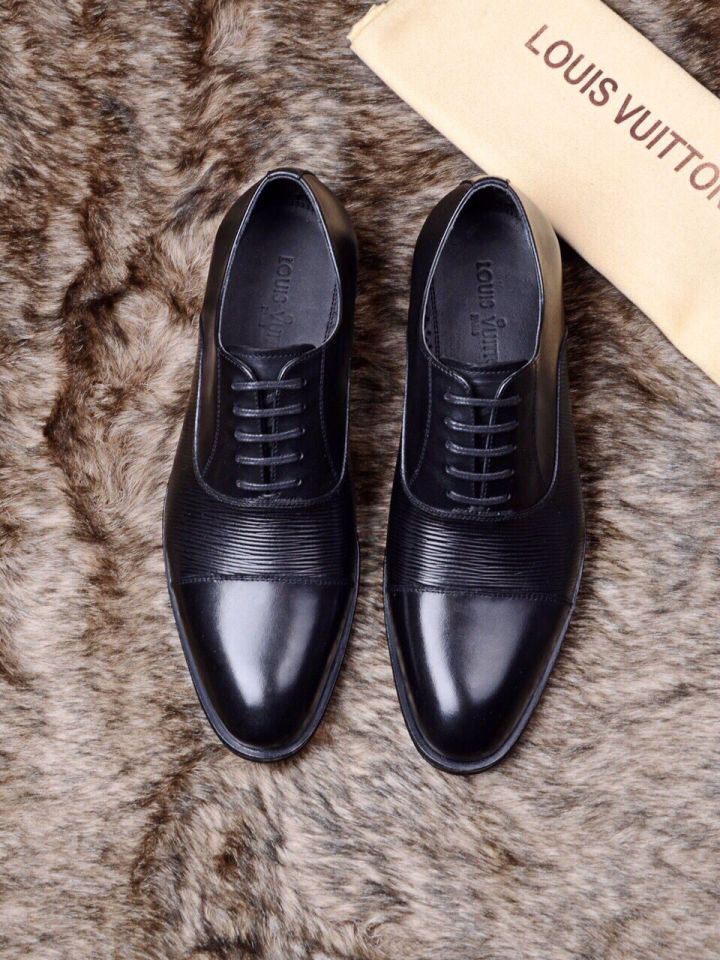 LV Men Leather Shoes