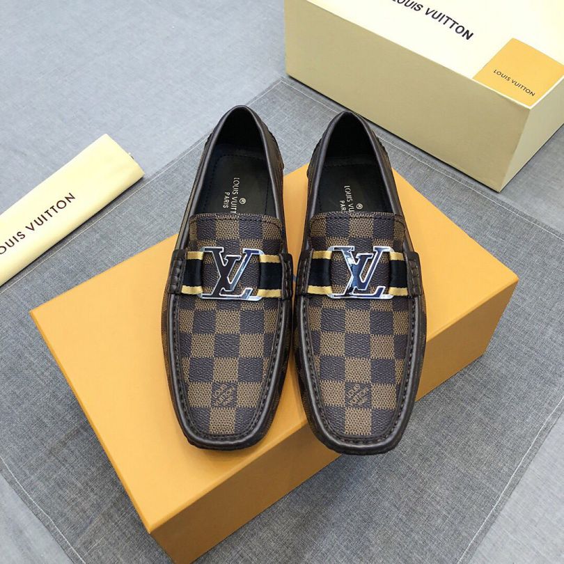 2019 LV Apricot Men Loafers