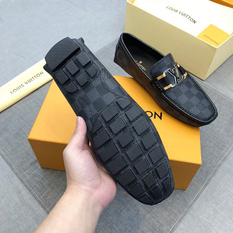 2019 LV Apricot Men Loafers