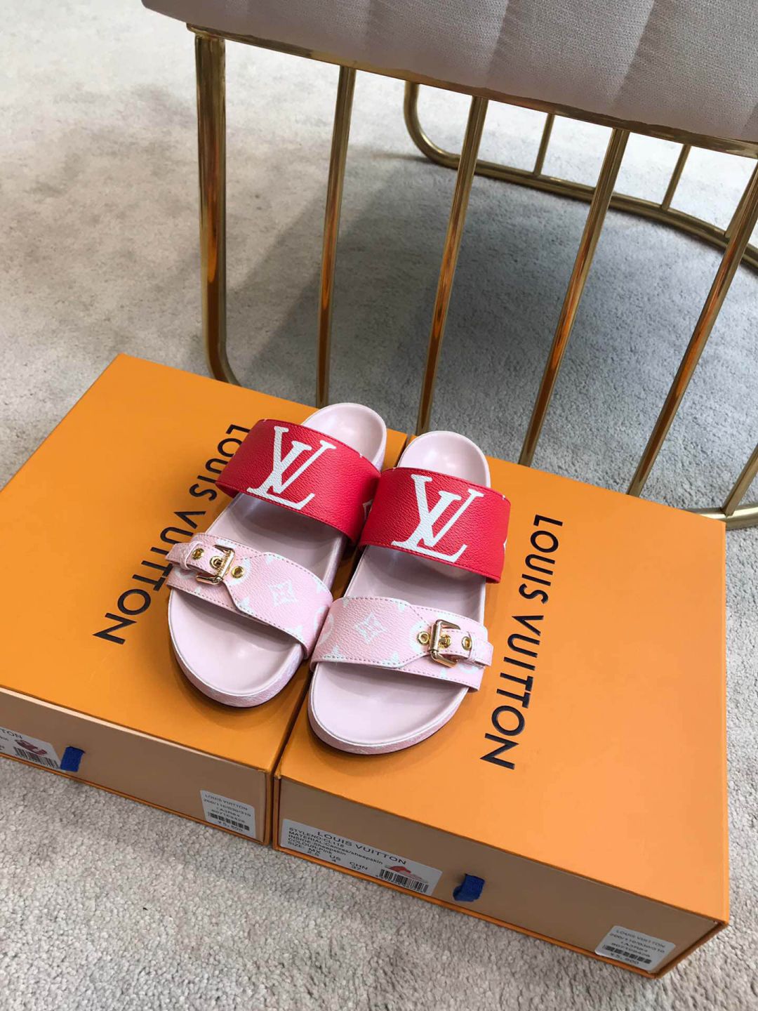 LV Beach Women Sandals