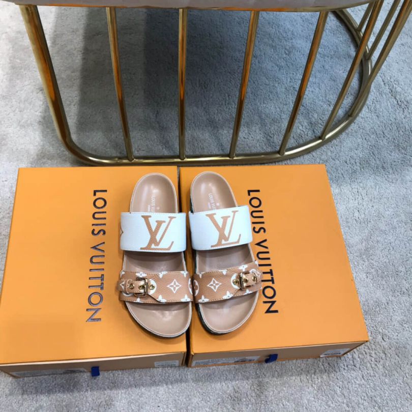 LV Beach Women Sandals