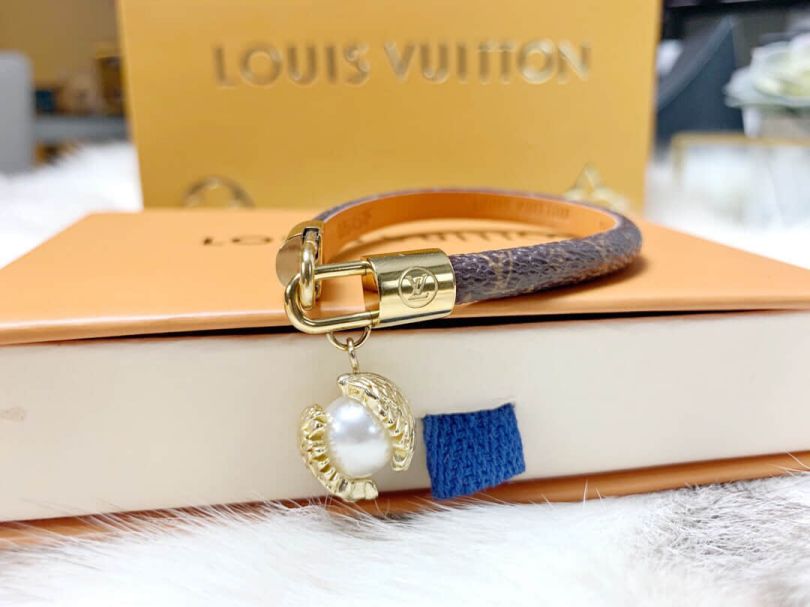 LV Bracelets