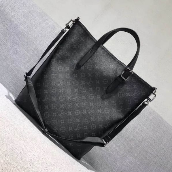 LV M43241 Tote Bags