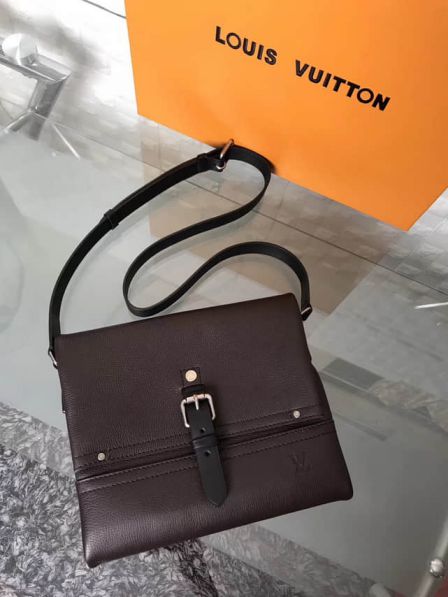 LV Canyon Small Messenger M54962 Shoulder Bags