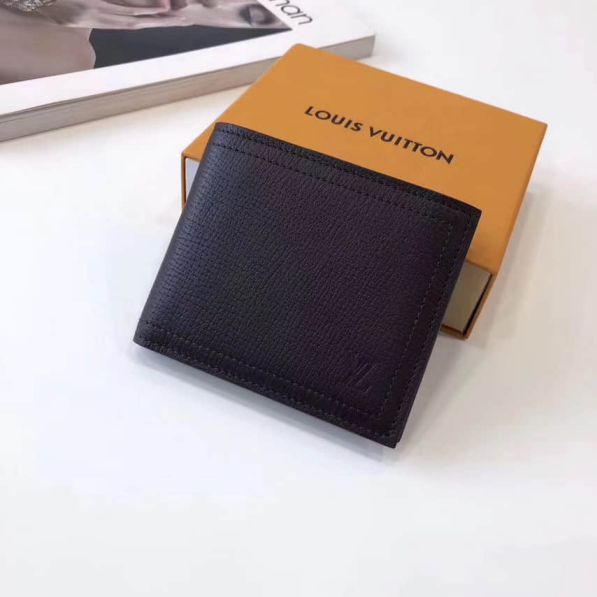 LV Short Bi-Fold M64136 Wallets