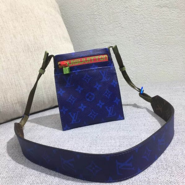 LV 2018 Blue Shoulder Bags