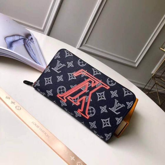 LV 2018 DOWNLV Limited Edition ZIPPY Zip Bi-Fold M62931 Wallets