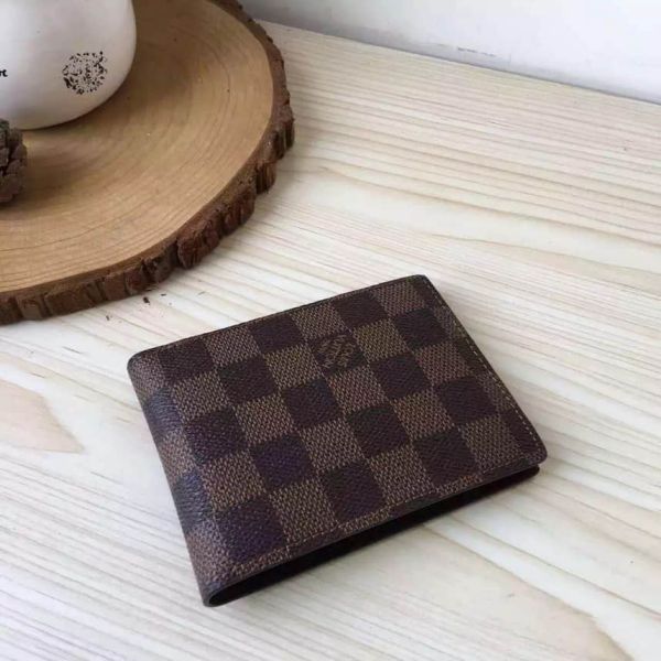 LV M60895 Men Short Wallets