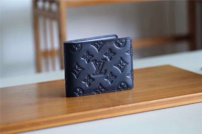 LV 2018 Multiple Bi-Fold M62901 Wallets