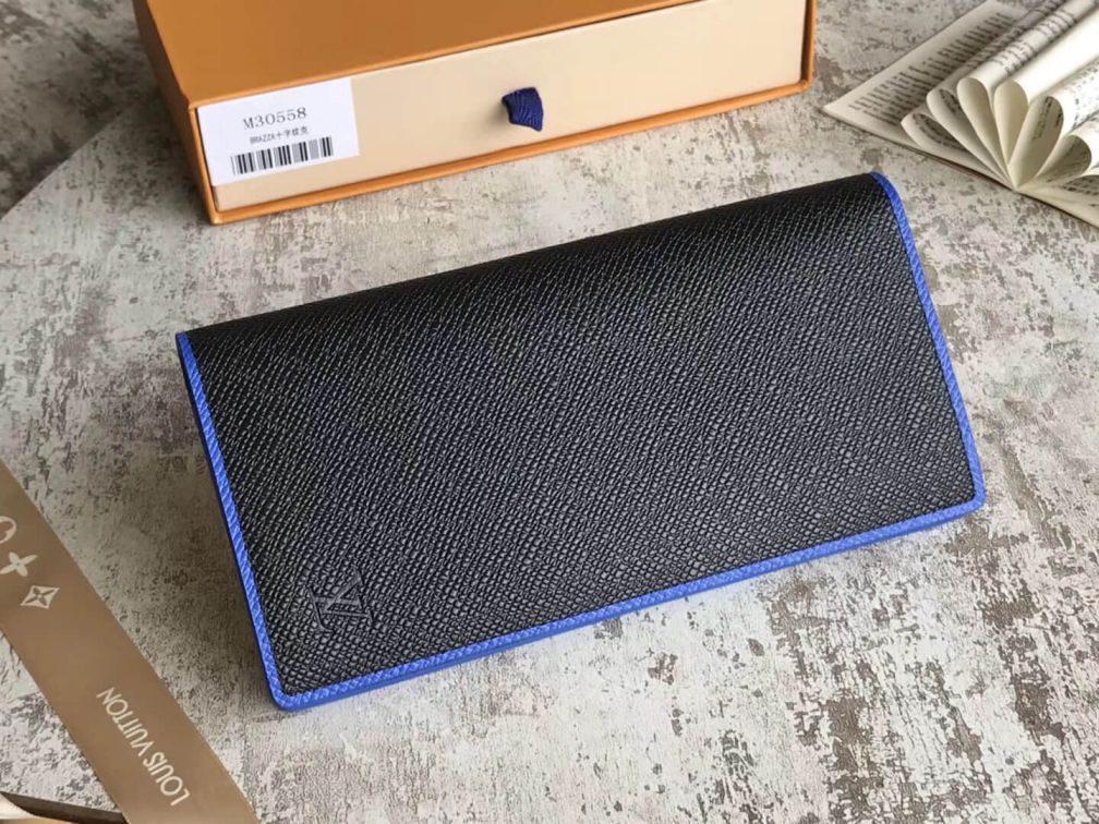 LV 2018 Taiga Brazza Bi-Fold M30558 Wallets