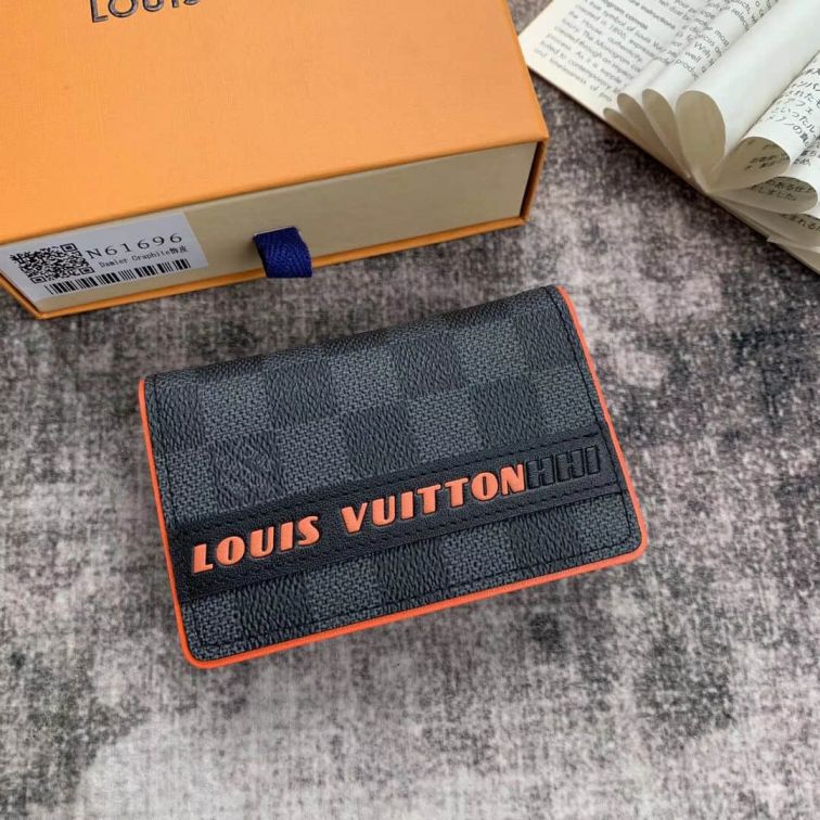 LV 1854 Bi-Fold M61696 Card Holder