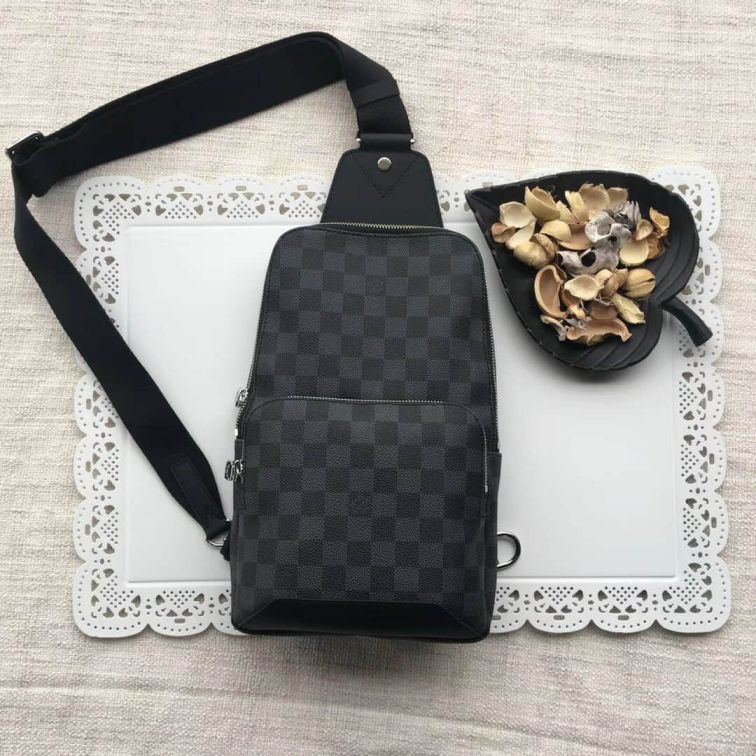 N41719 Black Waist Bags