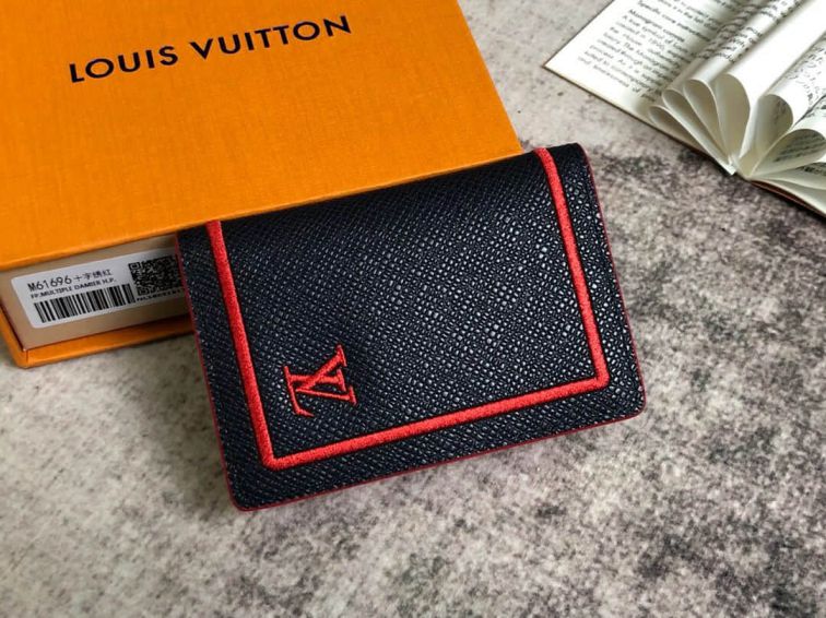 LV M61696 Card Holder