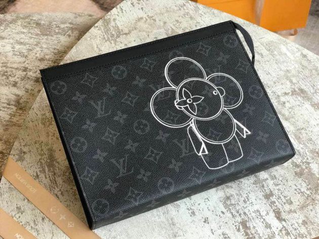 LV M61692 Sunflower Clutch Bags